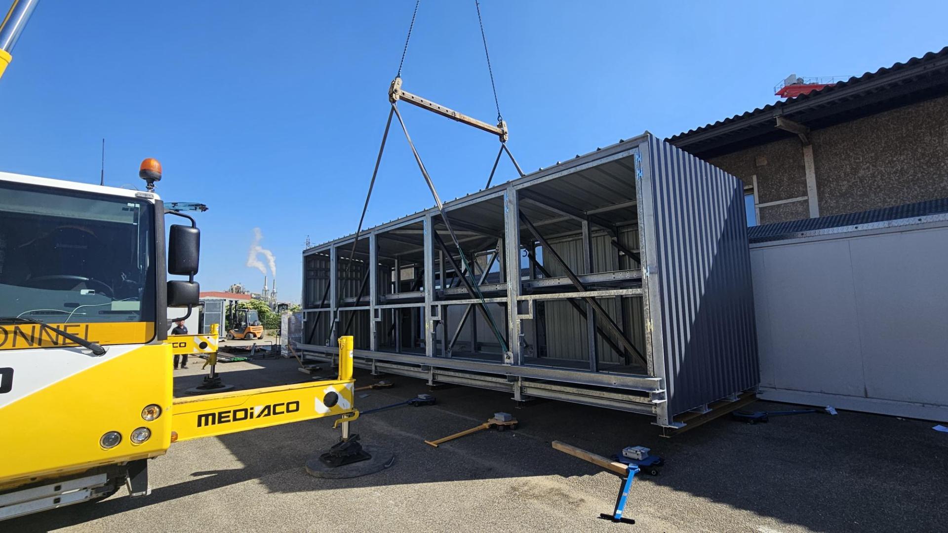 Structure SKID industrielle sur mesure fabriquée par CAPMETAL