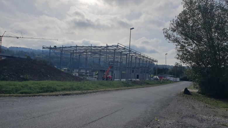 Réalisation industrielle au pied du Môle (La Tour)