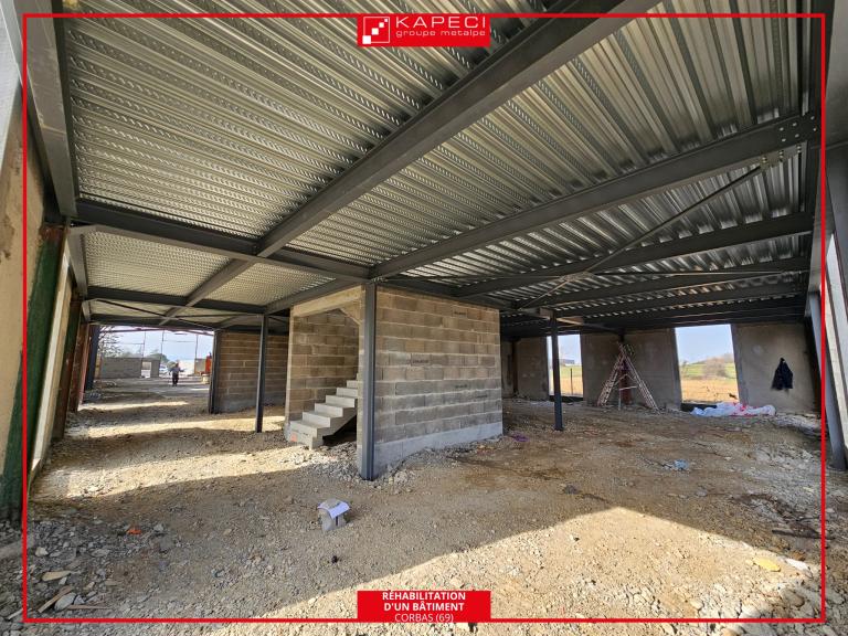 Transformation de bâtiment en centre de formation logistique