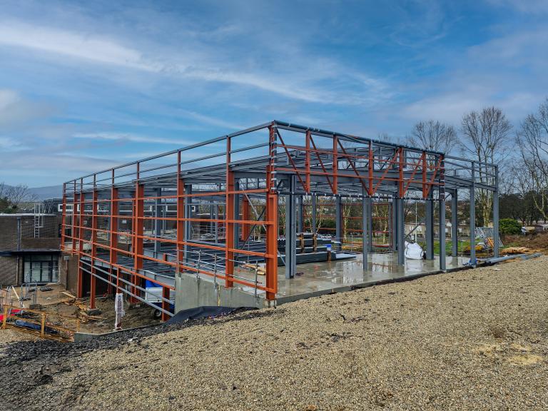 Charpente métallique dans le Rhône pour un collége