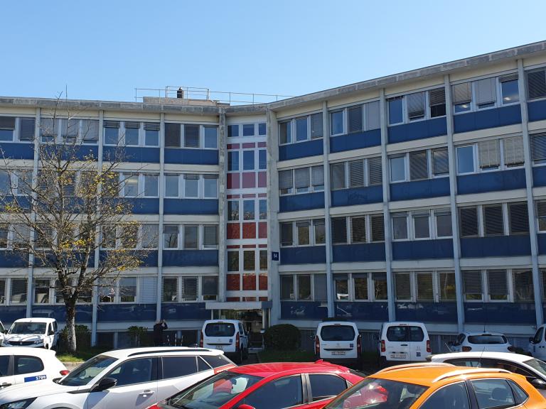 cern-b54-4-680769add247e322172750.jpg