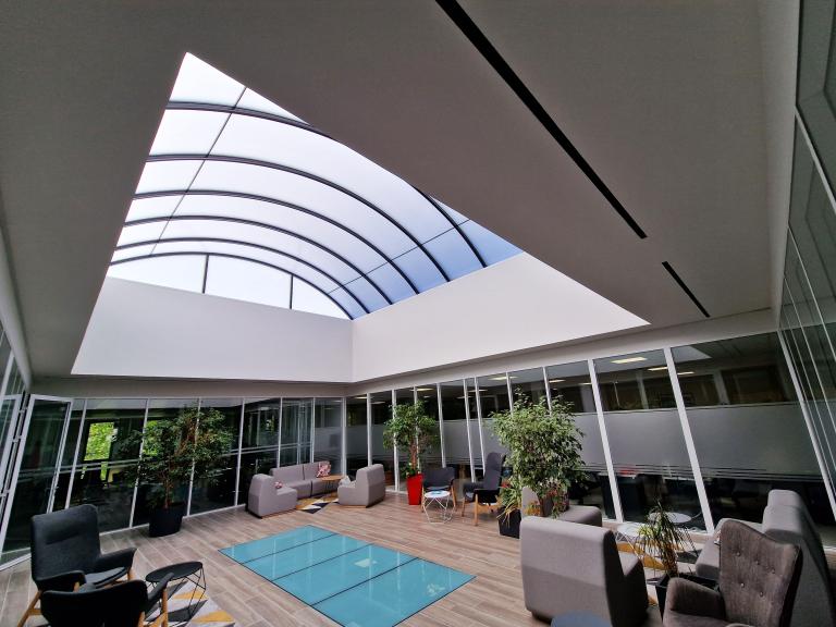 slat-aerolux-vue-interieur-1-67068b3aed511229190797-69e1e80a41c20926673497.jpg