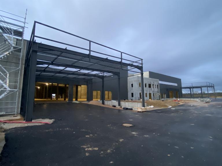 veka-jmg-5-68cabe81b22a5311659342-69e1e80aa205d050444812.jpg