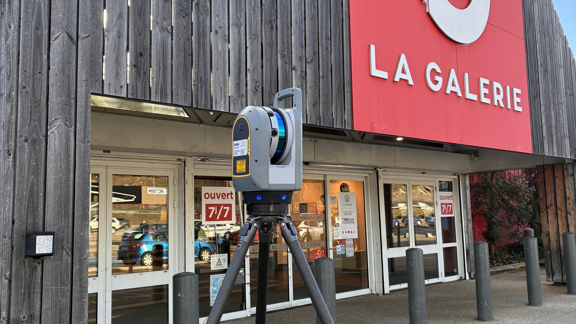 Relevé façade Intermarché Arbent - AJSCAN - Ain 01