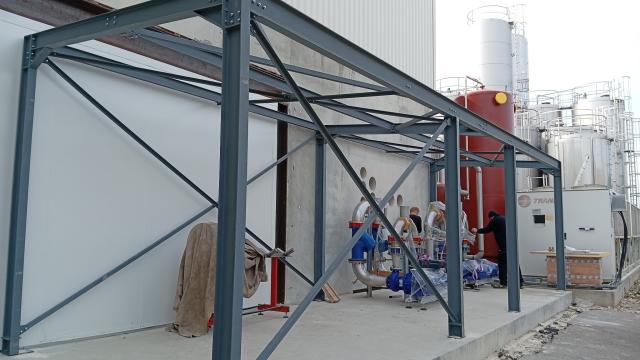 structure métallique local technique laiterie etrez